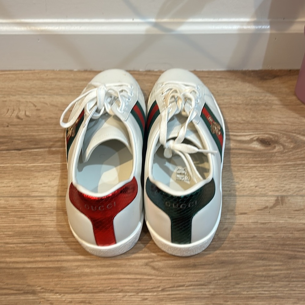 Gucci - Picture 3 of 3